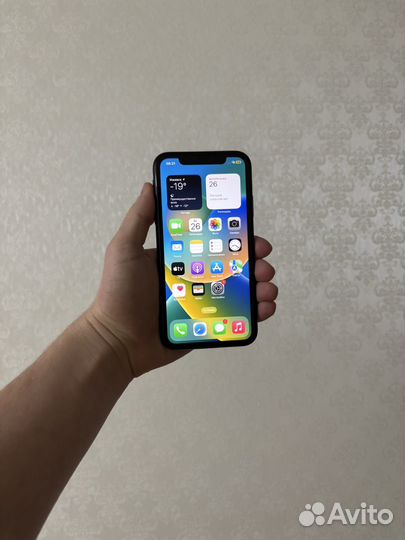 iPhone Xr, 64 ГБ
