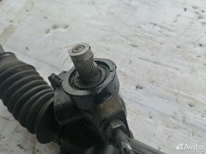 Рейка рулевая Фольксваген Пассат В3 мелкий шлиц