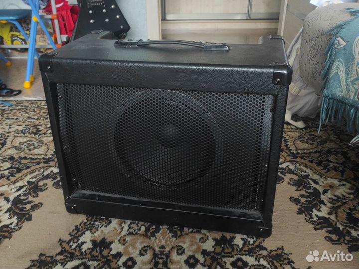 Комбоусилитель