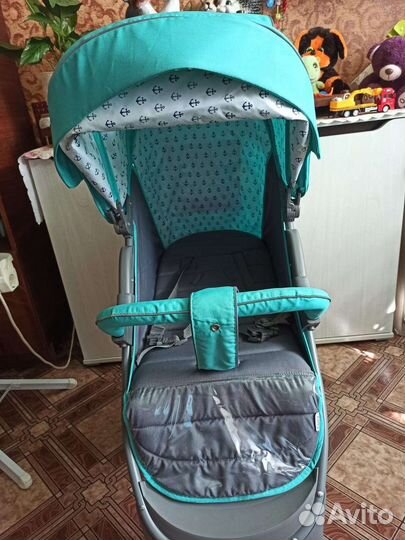 Прогулочная коляска