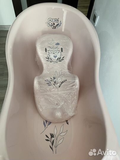 Детская ванночка для купания с подставкой