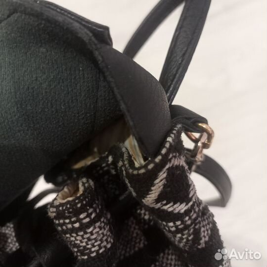 Кожаный рюкзак мини женский