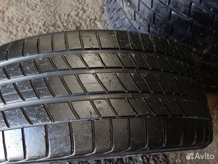 Yokohama Advan Sport V105 225/40 R18 92Y