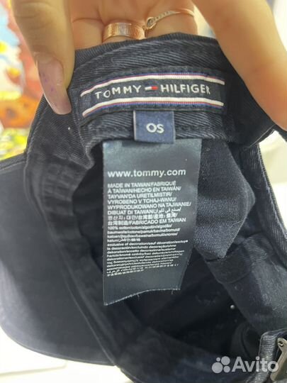 Tommy hilfiger кепка