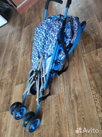 Прогулочная коляска трость