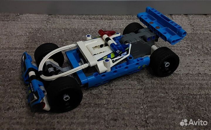 Лего техник 42091 полицейская машина