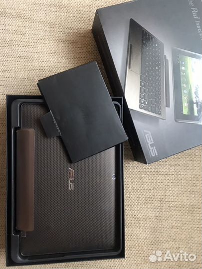 Планшет asus Eee Pad Transformer TF101G 16GB