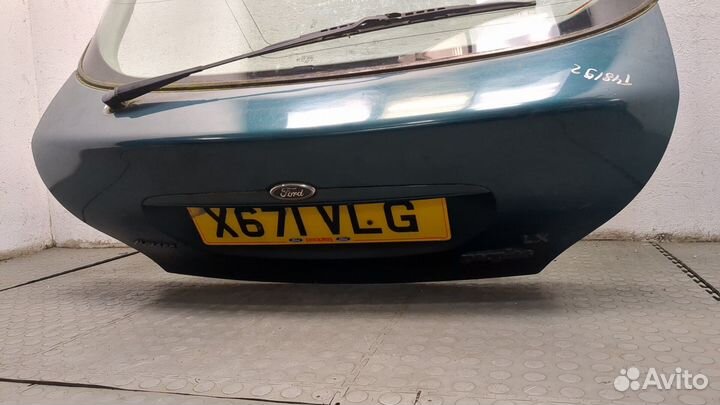 Крышка багажника Ford Mondeo 2, 2000