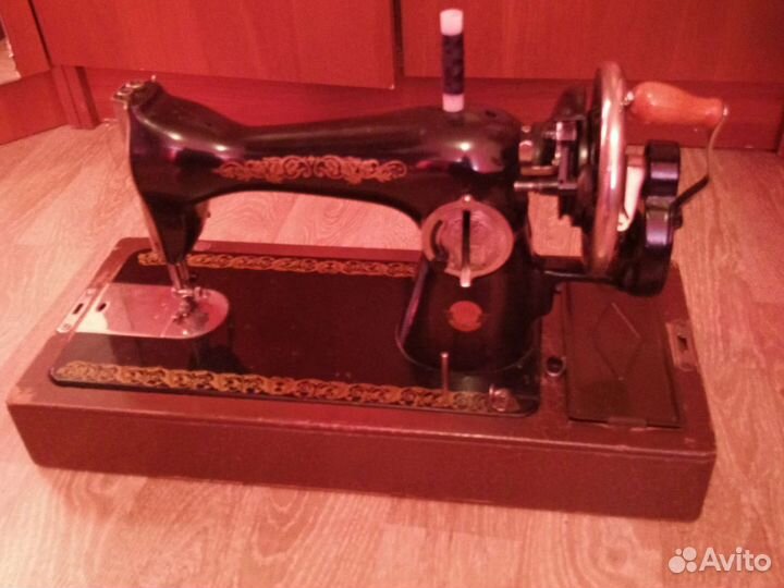 Швейная машинка