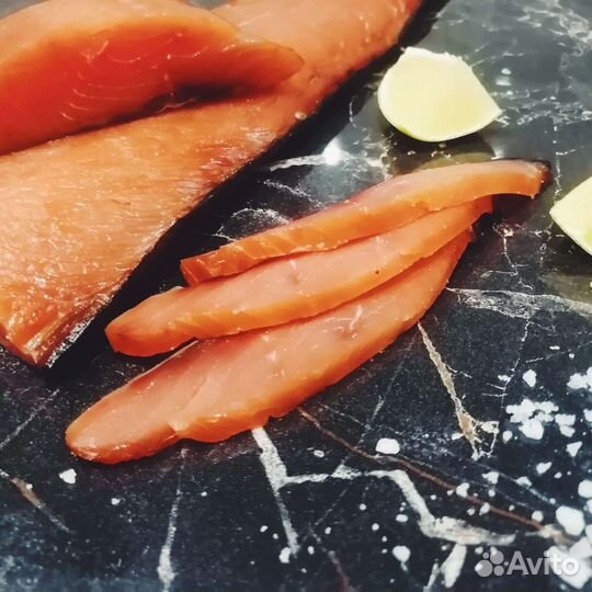 Рыба холодного копчения, скумбрия, кета, корейка