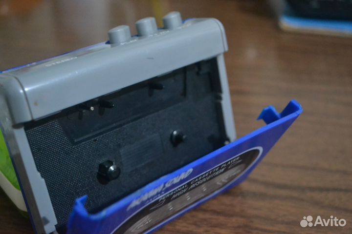 Аудиоплееры кассетные Akaiwa,SonyWalkman,Aiwa