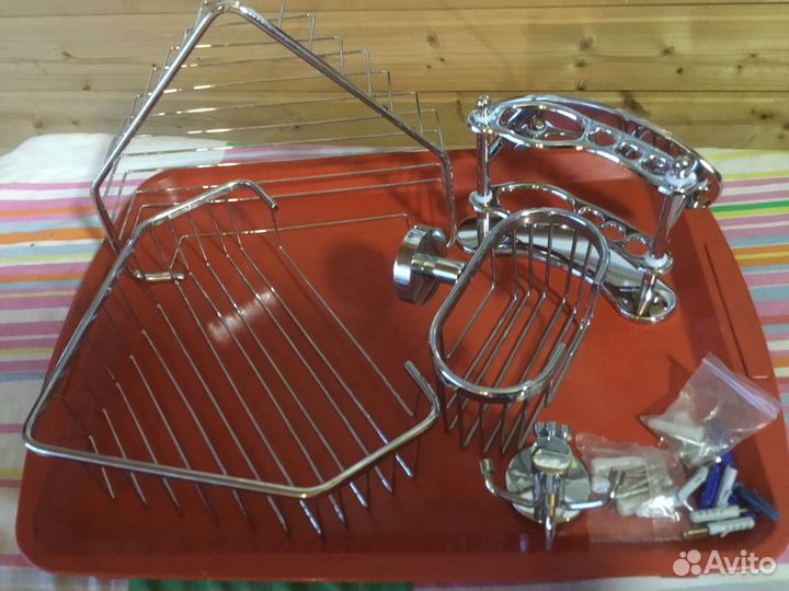 Набор металлических принадлежн. для ванны.Новые