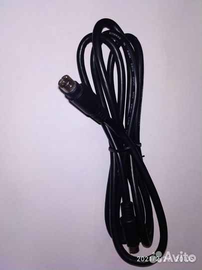 Кабель S-Video