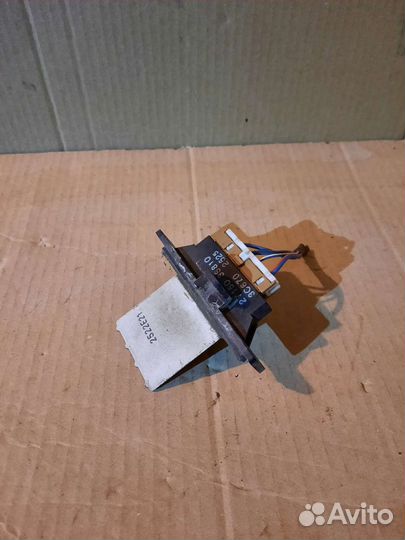 Резистор вентилятора отопителя nissan almera N15