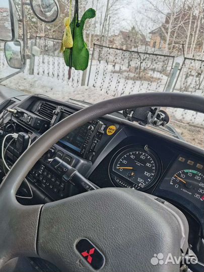 Mitsubishi Fuso Fighter с КМУ, 1995