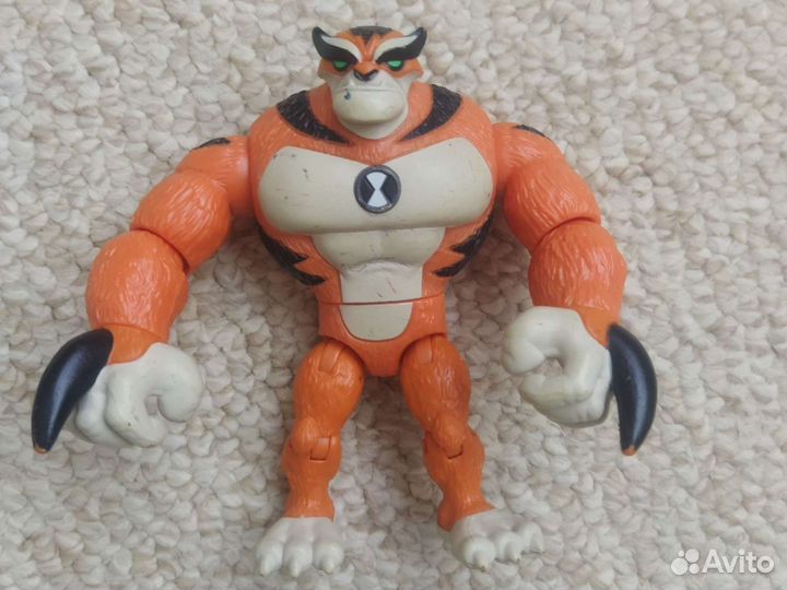 Игрушки Бен 10