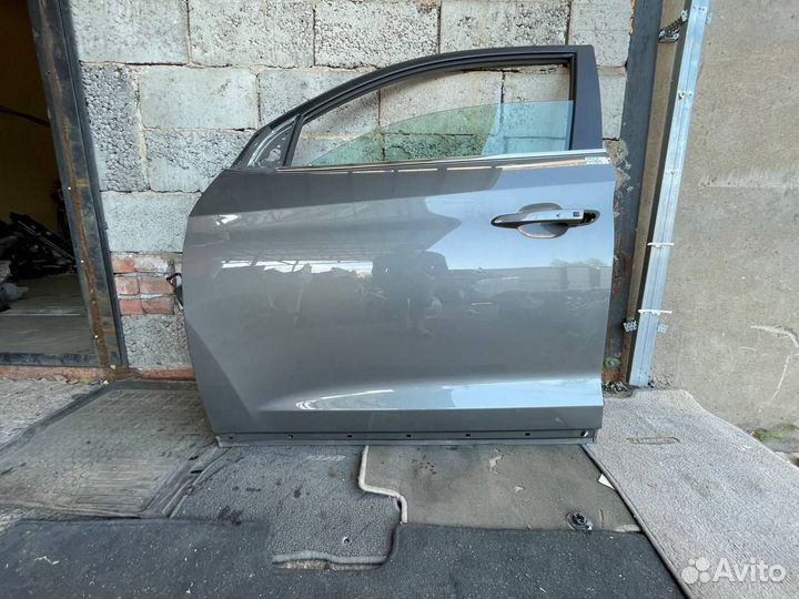 Передняя левая дверь Хендай Туксон 3 TL