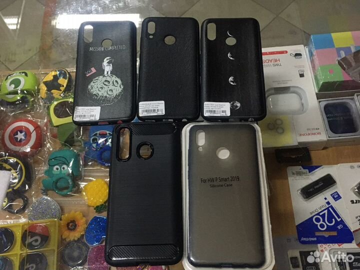 Чехлы и защитные стекла Honor 10 lite