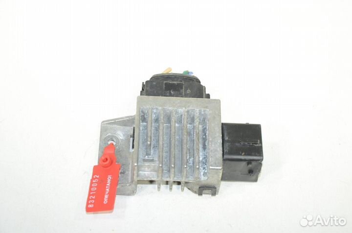 Реле свечей накала Nissan X-Trail T32 1.6 2015