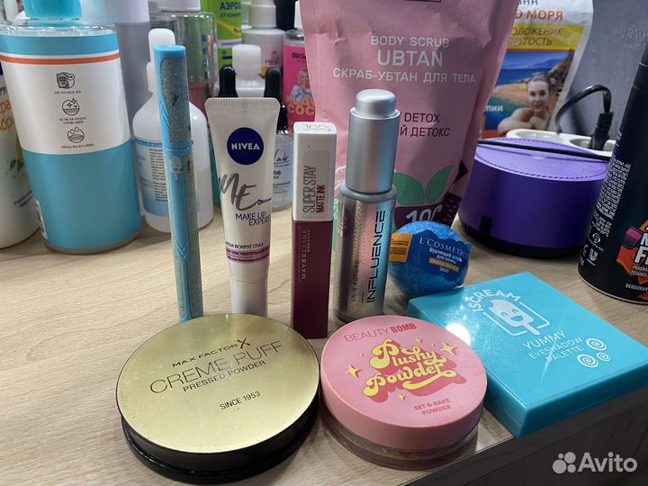 Набор косметики пакетом