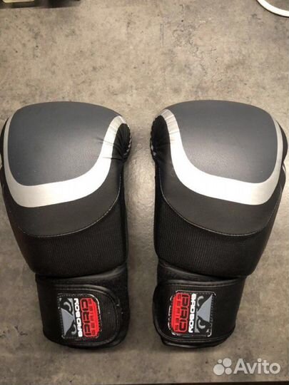 Перчатки боксерские Badboy Muay Thai pro series