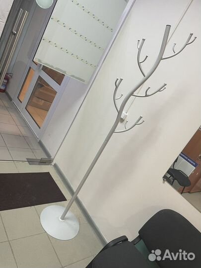 Вешалка напольная