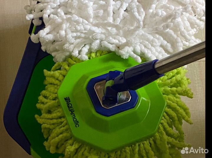 Швабра с механической центрифугой Aquamatic