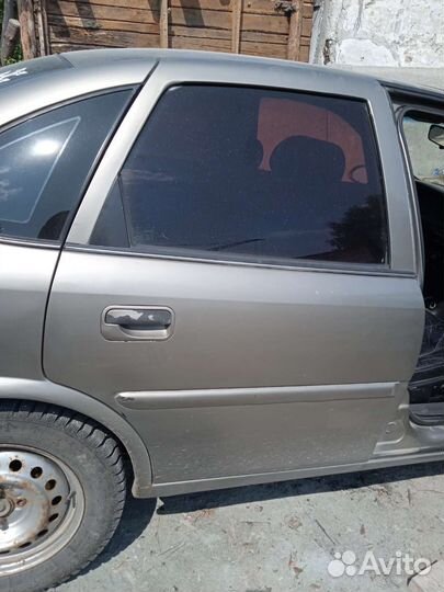 Дверь задняя правая Opel Vectra b Опель вектра б