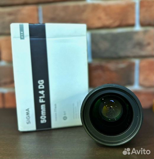 Объектив sigma 50 F/1.4 для sony