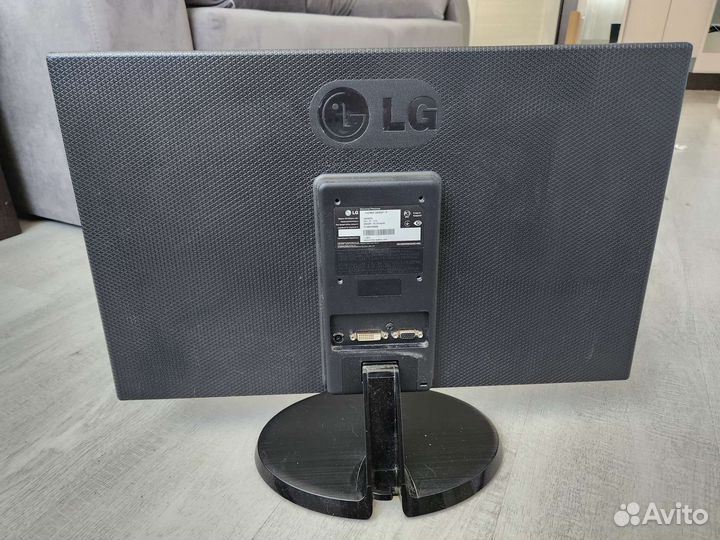 Монитор LG 23EA53