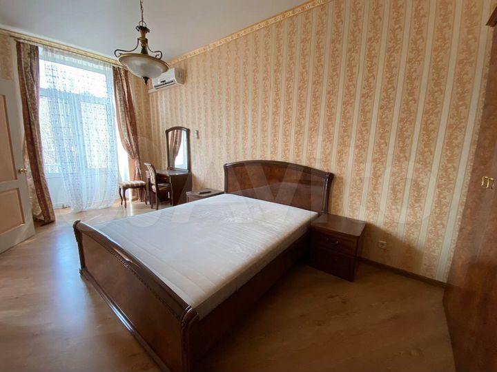 4-к. квартира, 97,7 м², 4/5 эт.