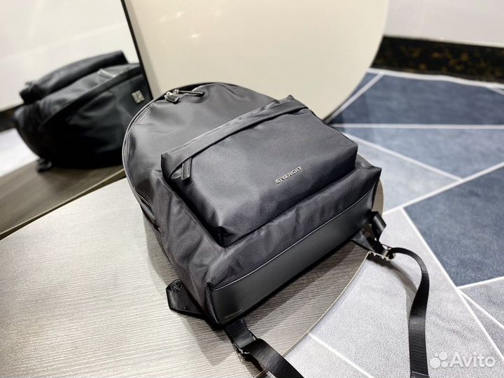 Рюкзак Givenchy