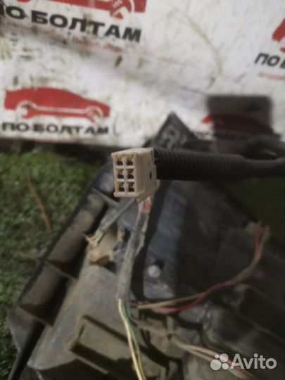 Стоп-сигнал задний левый Lexus Gs300 JT153 2JZ