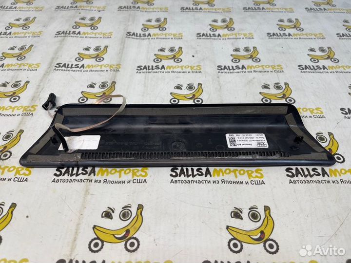 Накладка на порог задняя левая Audi Q7 4M cyrb