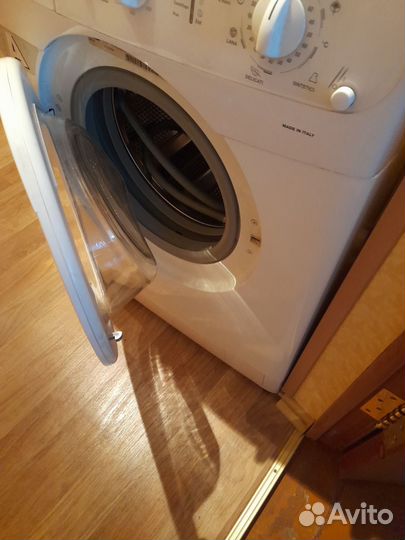 Стиральная машина автомат