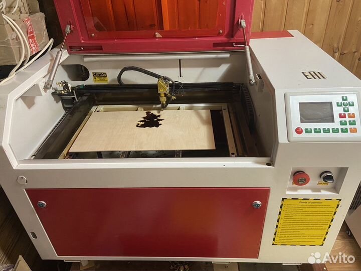 Лазерный станок zerder mini 5030
