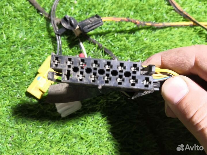 Проводка крышки багажника Volvo 850 универсал