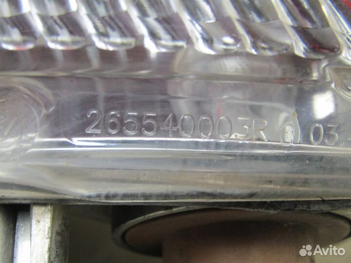 Фонарь задний в бампер правый Renault Scenic 2009