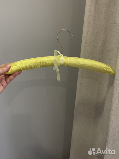 Вешалки плечики для одежды