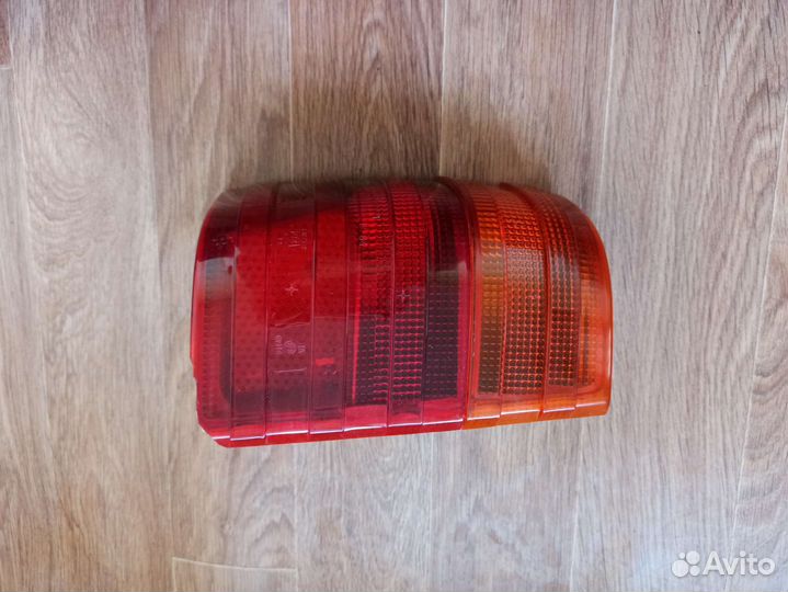 Фонарь Mercedes W123 универсал
