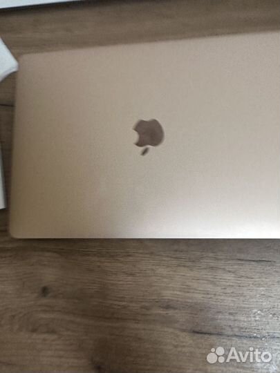 Apple MacBook air 13 2020 m1 8gb 512