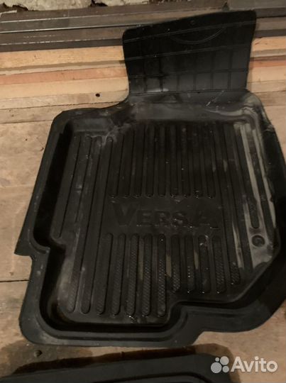 Коврики салона Versa