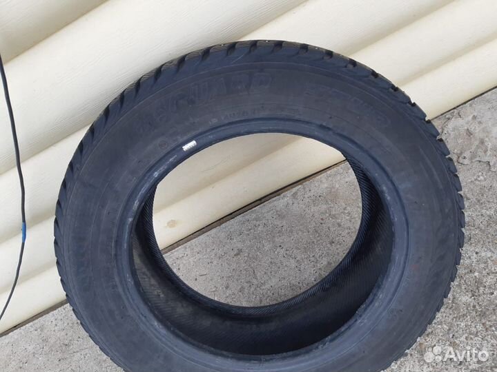 Yokohama IceGuard Stud IG65 205/60 R16