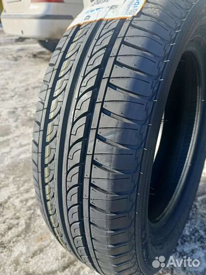 Centara Vanti AS 175/65 R14 82