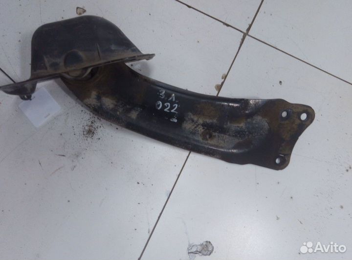 VW Tiguan (NF) l рычаг задний продольный левый