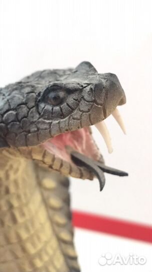 Статуэтка Кобра полистоун