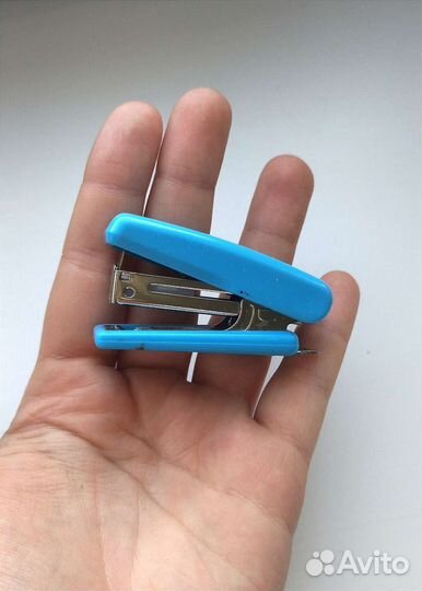 Степлер для бумаги