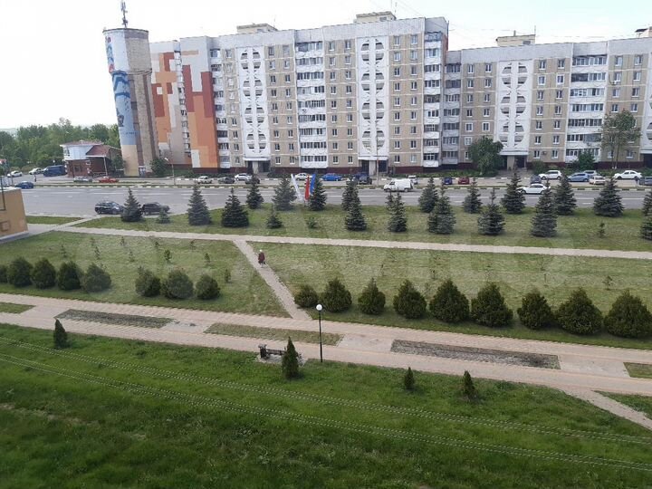 2-к. квартира, 51 м², 5/10 эт.