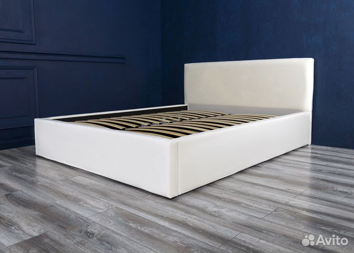 Кровать двуспальная 140х200