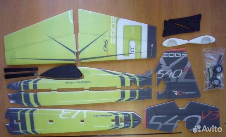 Радиоуправляемая модель RC-Factory Edge XL